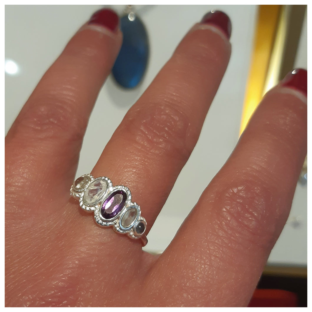 NEW! Bague fine en argent 925 et très belle association de pierres - modèle