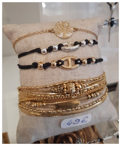 Superbe bracelet multi-rangs en inox doré avec poisson 