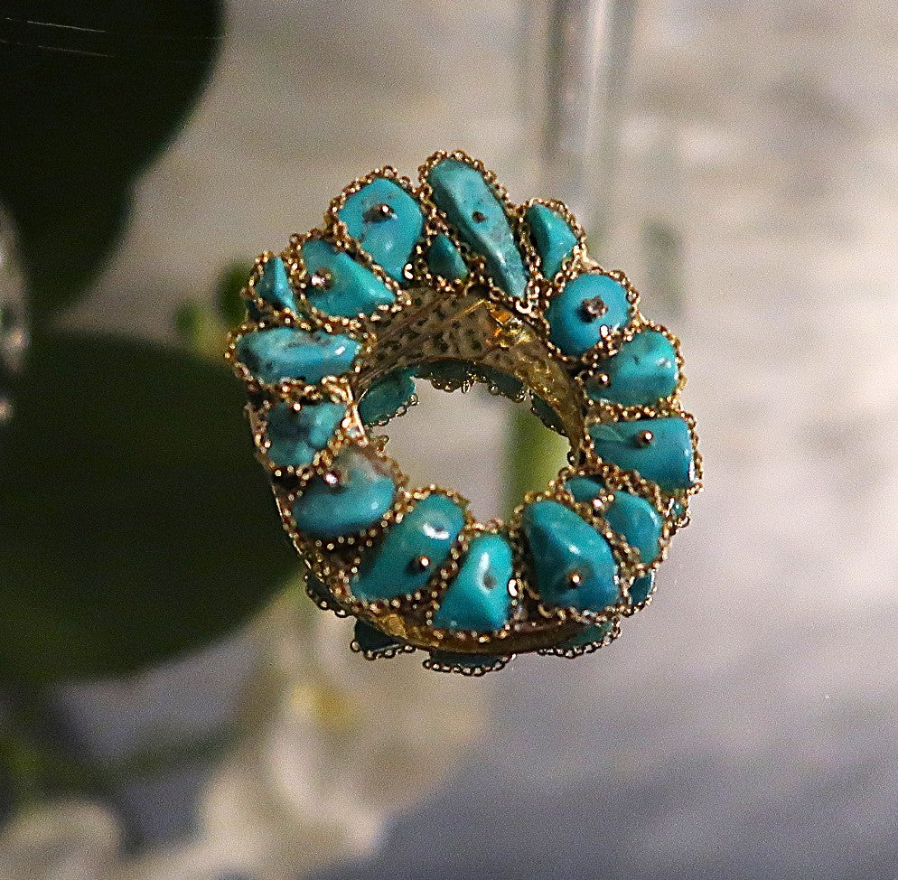 Broche Couronne Gamme luxe en turquoises véritables - NEW