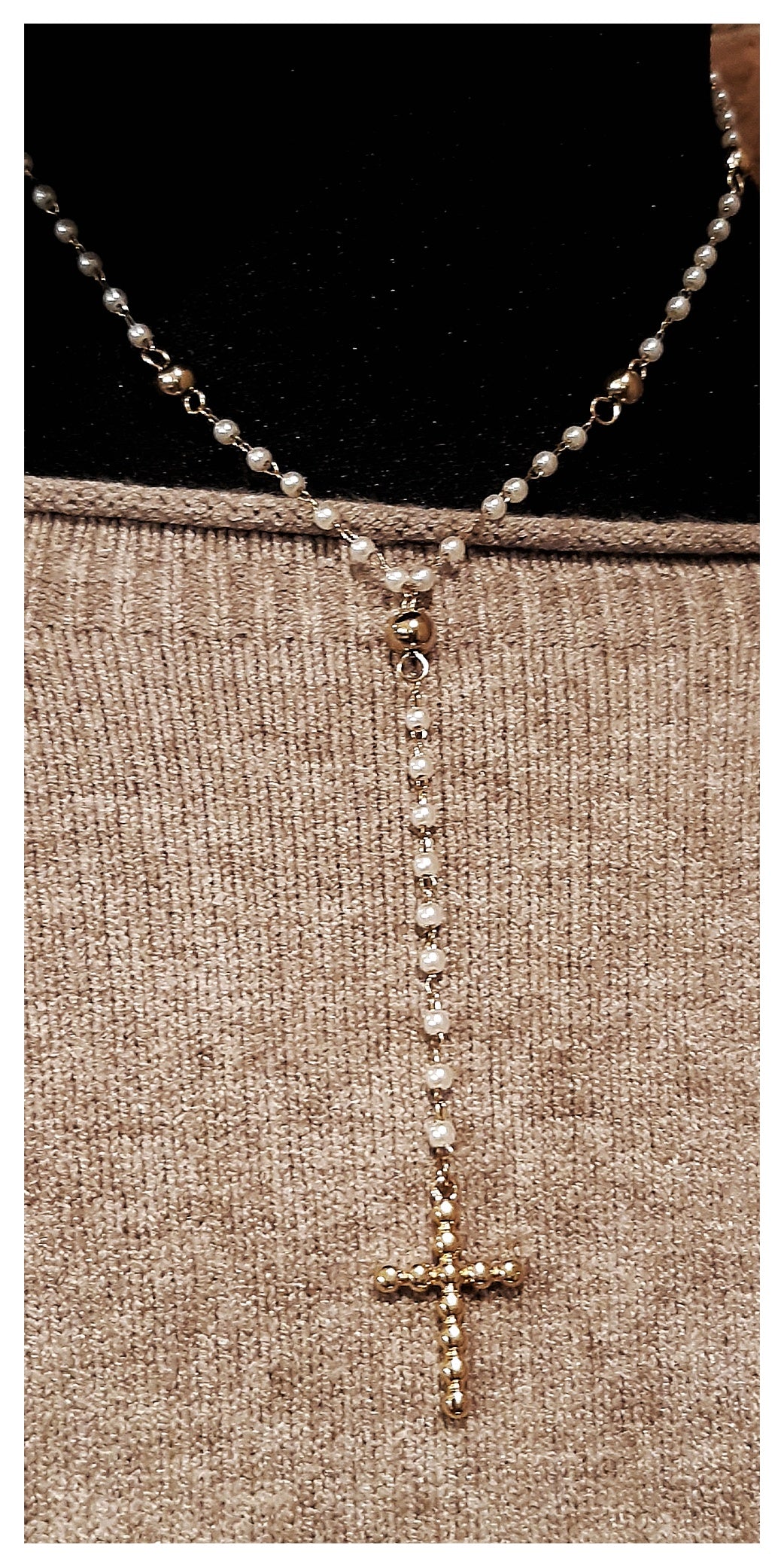 Chapelet fin en inox doré & perles de coquillages - Réassort 2025