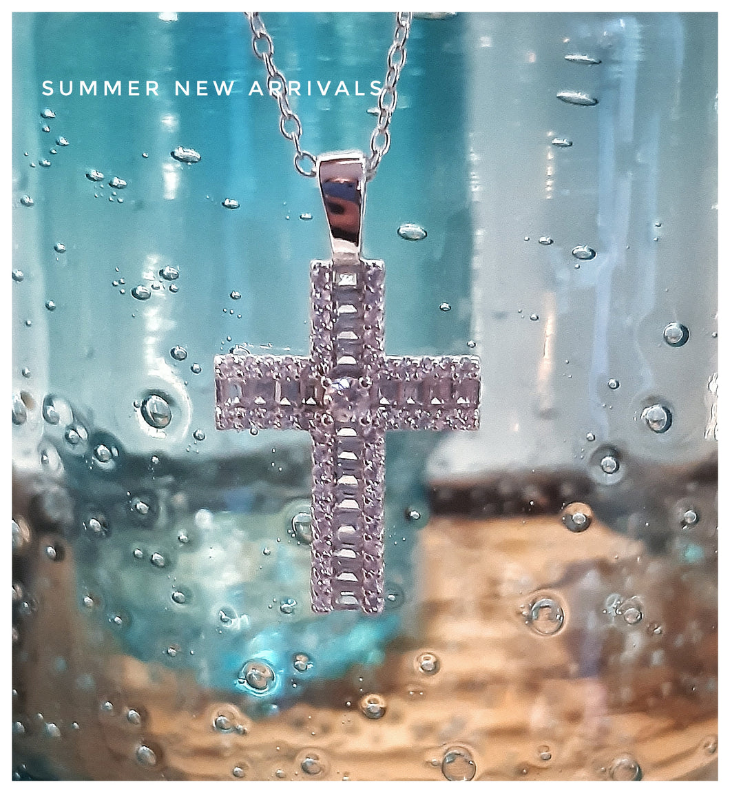 Croix en argent 925 - zircons taillés - NEW