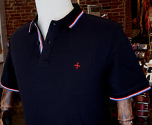 Polo bleu marine col bleu-blanc-rouge - Croix des Templiers brodée