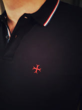 Polo bleu marine col bleu-blanc-rouge - Croix des Templiers brodée