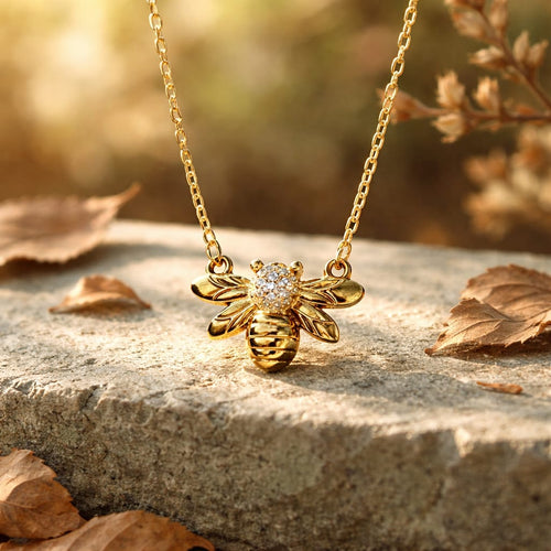 Chaîne avec jolie petite abeille en vermeil (or sur argent 925) - NEW