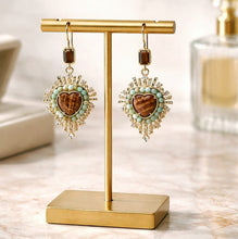 Très jolies boucles d'oreilles Sacré Coeur - Gamme Florentine - NEW