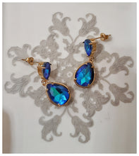 Boucles d'oreilles en inox doré avec cristaux "bleu paon" Swarovski