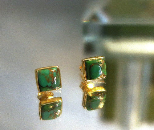 Très belles boucles d'oreilles carrées en vermeil & mohave verte - NEW