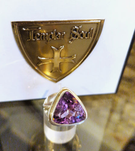Superbe bague en argent &  améthyste violet intense  - NEW