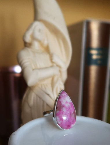 Bague en argent & cabochon de Cobalt rose, pierre de l'Amour inconditionnel - PIÈCE UNIQUE