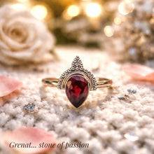 Bague médiévale en argent et grenat intense 'Lanterne de Noé"  - Taille 52