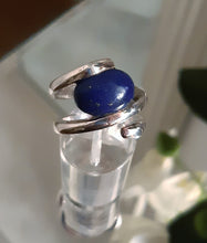 Superbe bague moderne en argent et très beau lapis lazuli - Pièce unique - NEW