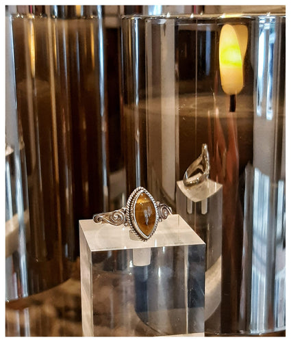 Bague en argent et pierre œil de tigre oblongue - NEW