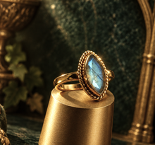 Bague en Vermeil 18 Carats et Labradorite Verte – Reflets Précieux