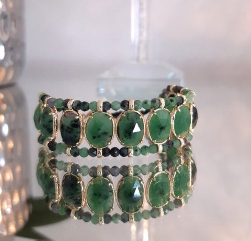 Superbe bracelet florentin en inox doré & agates vertes - NEW