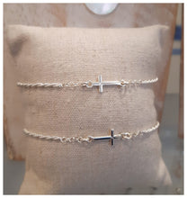 Bracelet fin torsadé en argent 925 avec croix (petite taille) - Réassort 2025