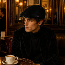 Casquette en velours noir - chic et retro mais pas trop ;)