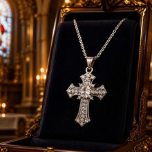 Croix baroque en inox argenté & cristaux autrichiens