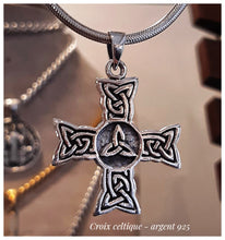 Très belle croix celtique en argent - Réassort 2024