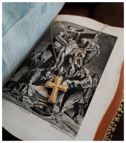 Chaîne avec croix baroque en inox doré - NEW 2024