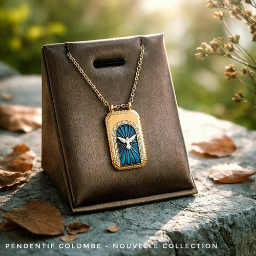 Chaine & pendentif rectangle Colombe / Saint-Esprit -  inox doré avec zircons - NEW