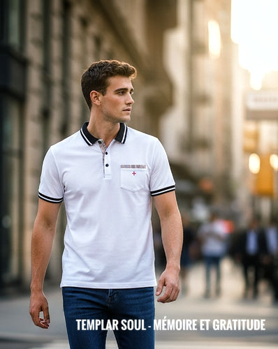 Polo blanc avec tartan écossais - Croix des Templiers brodée - Réassort 2026