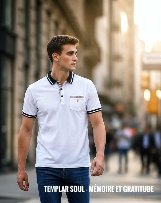 Polo blanc avec tartan écossais - Croix des Templiers brodée - Réassort 2026