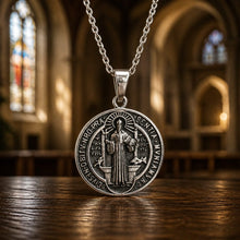 Authentique pendentif Saint-Benoît en argent 925  - Exclusivité