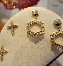 Boucles d'oreilles TRAVELLER - Hexagones dorés avec cristaux Swarovski - NEW