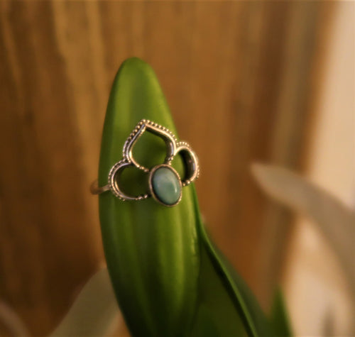 Petite bague gothique en argent et larimar - très joli modèle - NEW