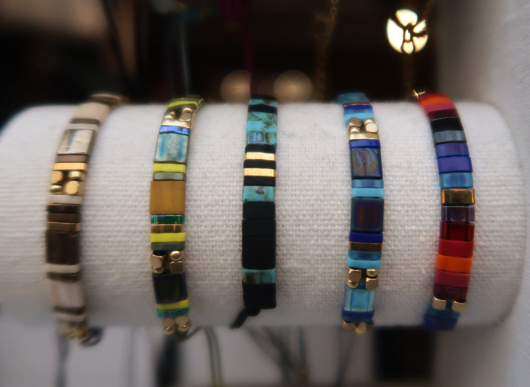 Bracelets lumineux & colorés en perles Miyuki - NEW 2022