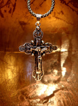 Croix de prière en argent - Christ en croix