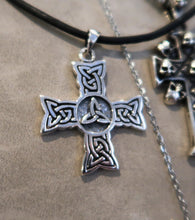 Très belle croix celtique en argent - Réassort 2024