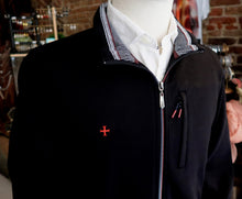 Gilet noir 100% coton zippé à poche latérale avec croix rouge brodée - NEW 2023
