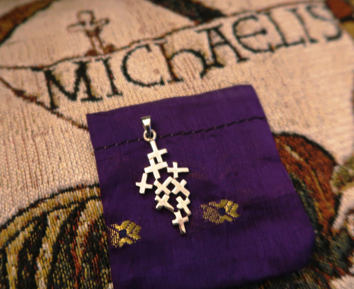 Pendentif en argent stylisé avec croix multiples - NEW 2021